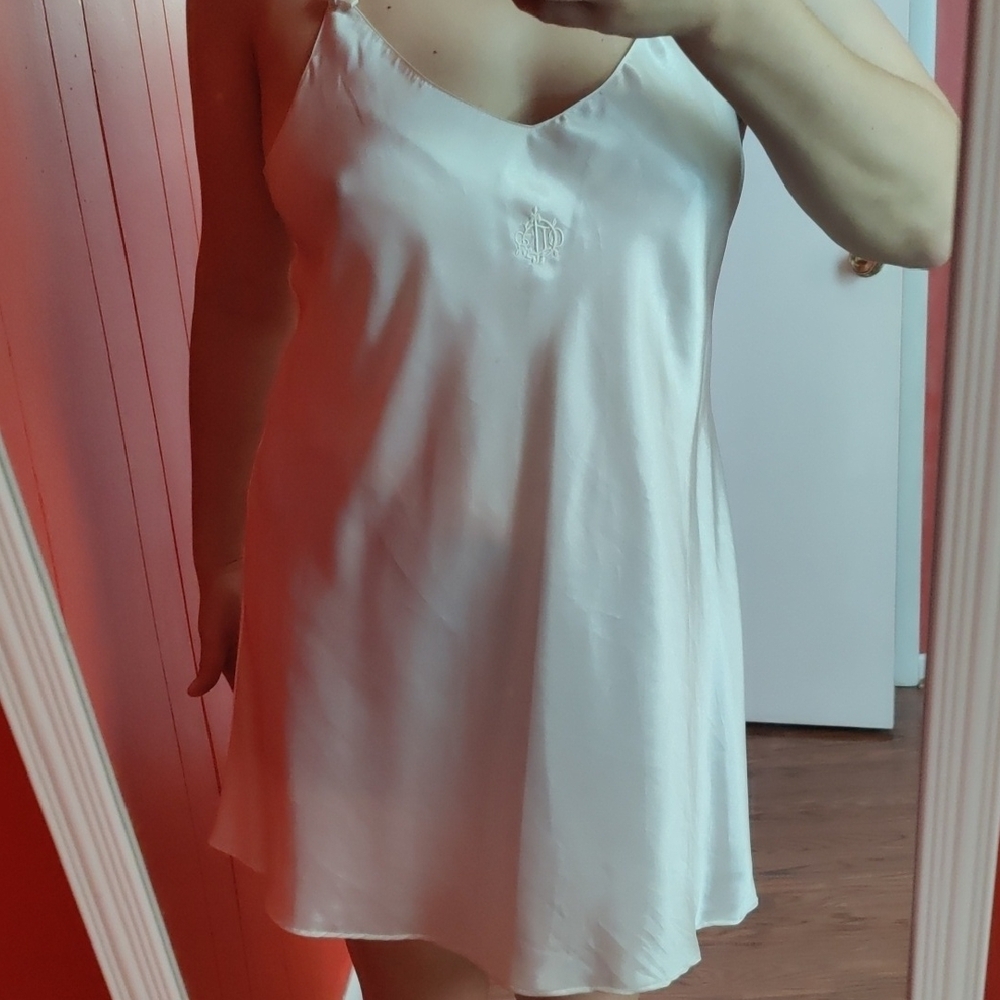 Dior White Robe Intimates & Sleepwear